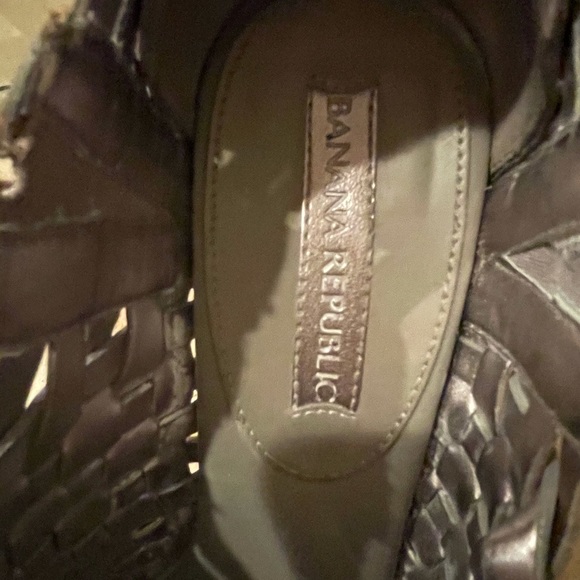 Banana Republic open toe heels - Picture 8 of 8